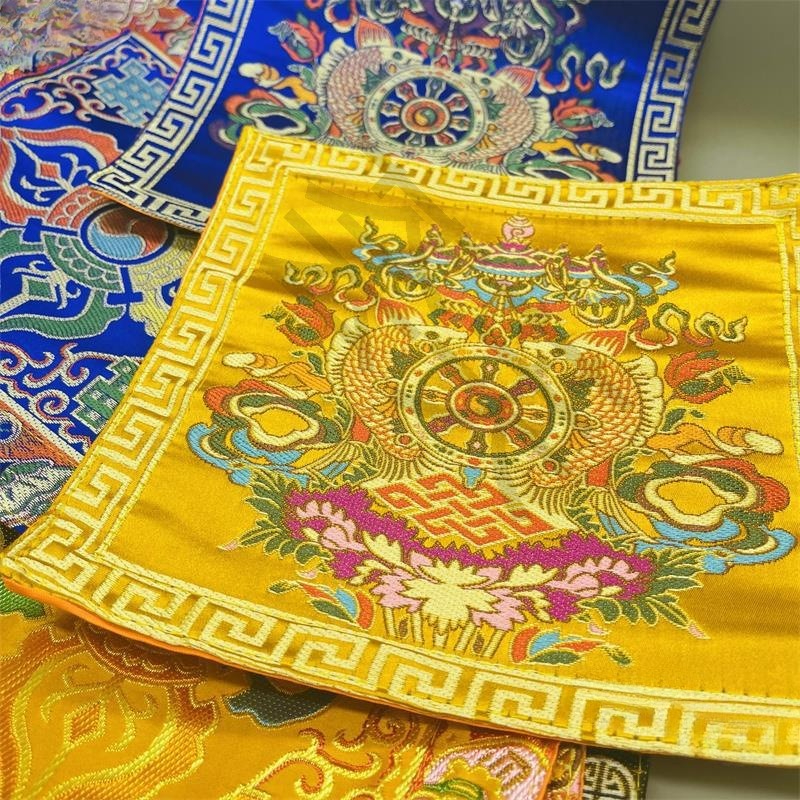 Tibetan-style Buddhist Hall De - Decorative Throw Pillow のレビューと価格